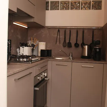 Apartment Jb In Como